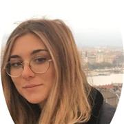 Studentessa di Magistrale impartisce ripetizioni per student* delle scuole superiori